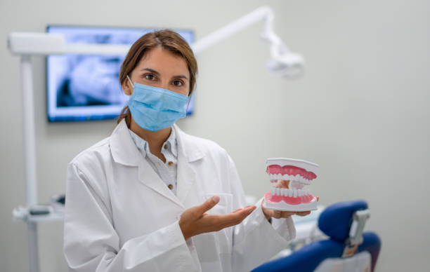 Best Emergency Cosmetic Dentistry (e.g., broken veneers) in Downey, CA