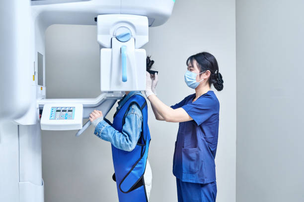 Best Emergency Care for Gum Disease in Downey, CA
